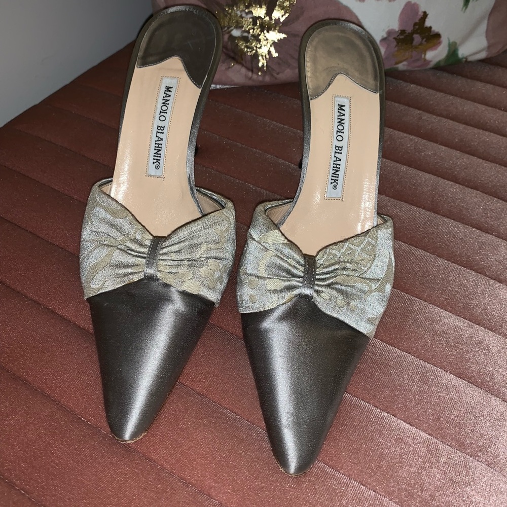 Manolo Blahnik mules